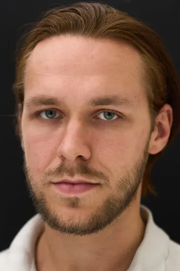 Евгений Лаптев