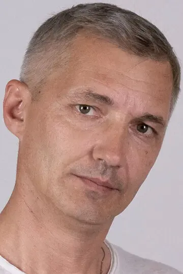 Денис Константинов